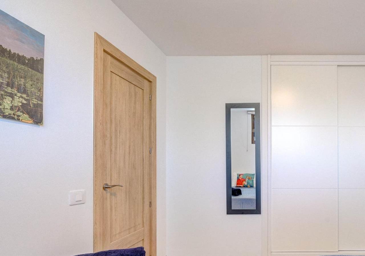 Stylish Flat And Pool With 3 Rooms, Sleeps 6, Los Cristianos Los Cristianos  Eksteriør billede